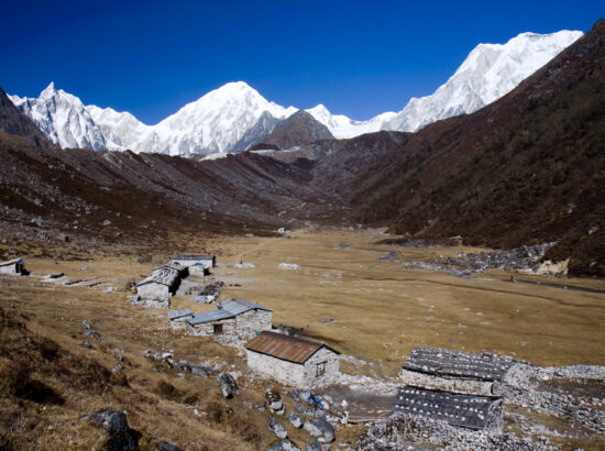 Trek Around Himalayas 