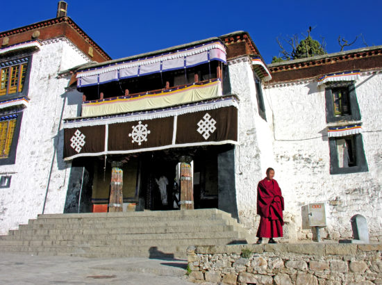 Explore Lhasa Tour- The Best Of Tibet – 5 Days 