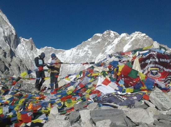 Everest Base Camp Trek in Himalaya 