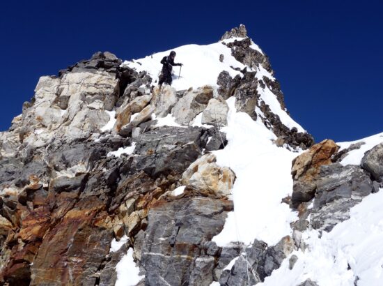 Yala Peak Climbing 13 Days 